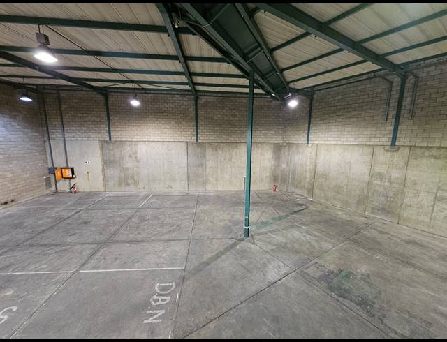 759M² WAREHOUSE TO LET IN LINBRO PARK